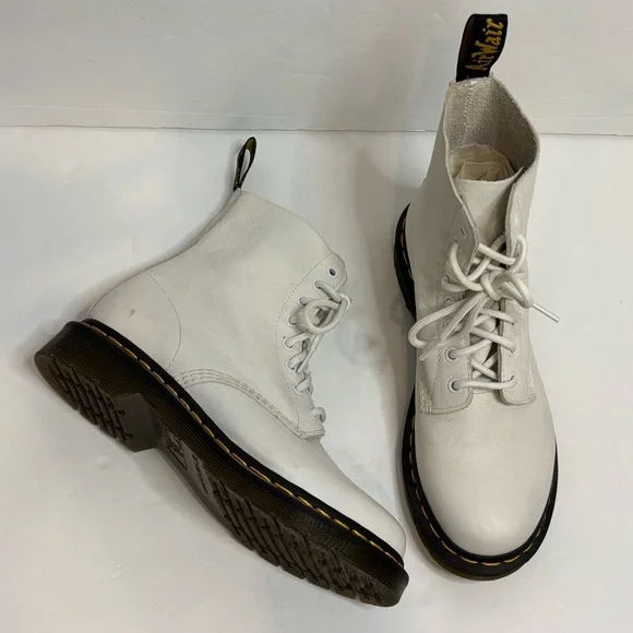 Dr. Martens White Virginia Leather 1460 Pascal Lace Up Combat Boots 8 - Picture 1 of 11